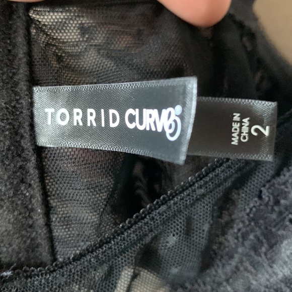 NWOT TORRID Longline Velvet and Lace Unlined Underwire Bra - Picture 7 of 10